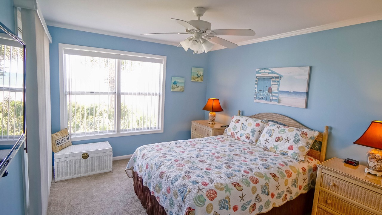 Photo of Bedroom in Surfside Beach