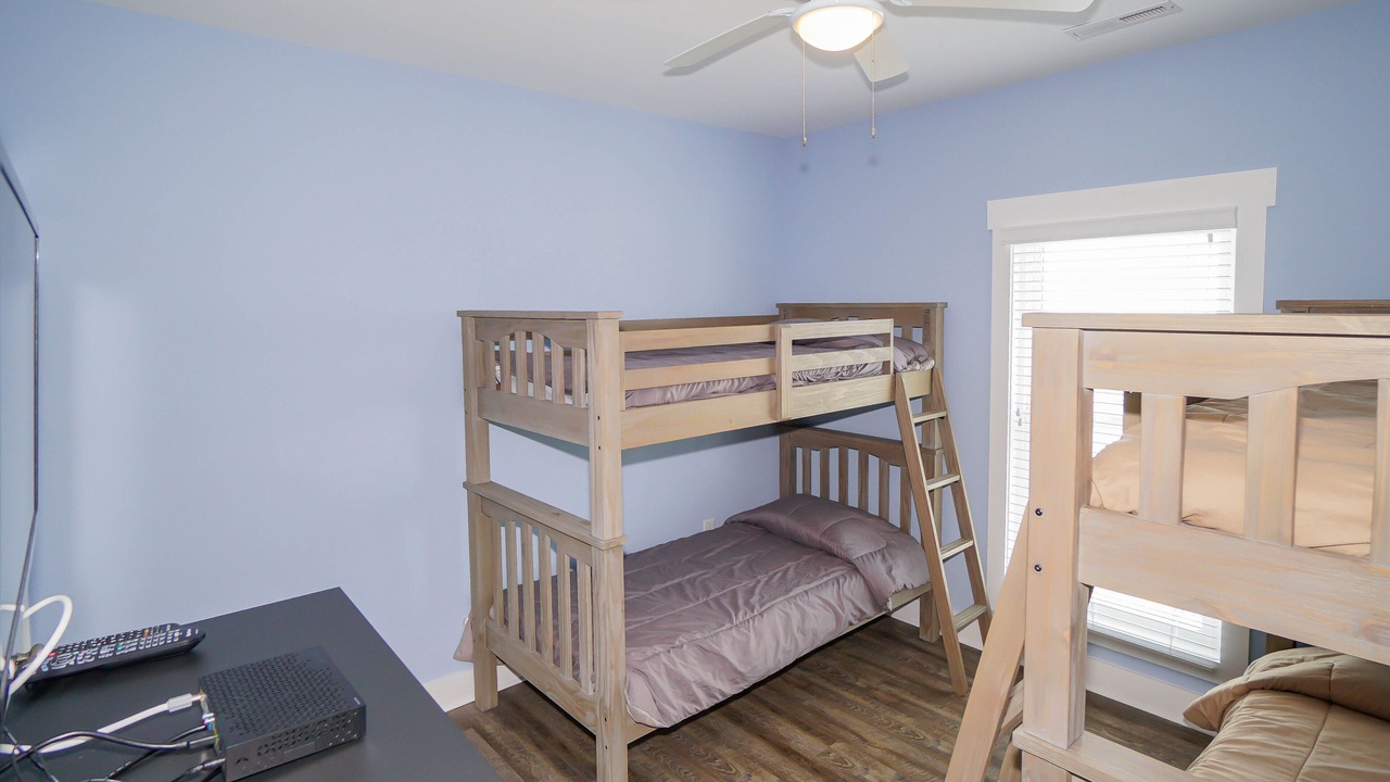 Photo of Bedroom in Surfside Beach