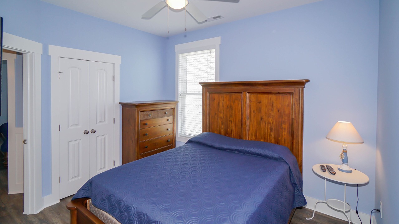 Photo of Bedroom in Surfside Beach