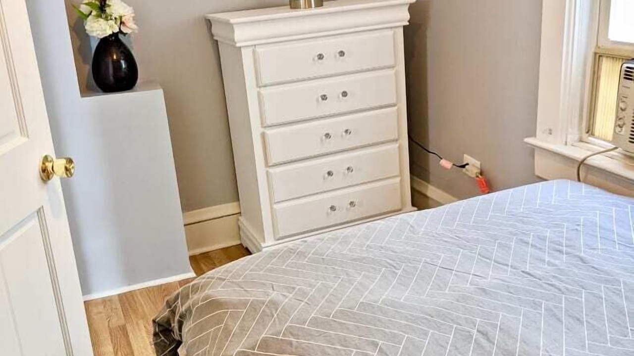 Photo of Bedroom in Palmer Square