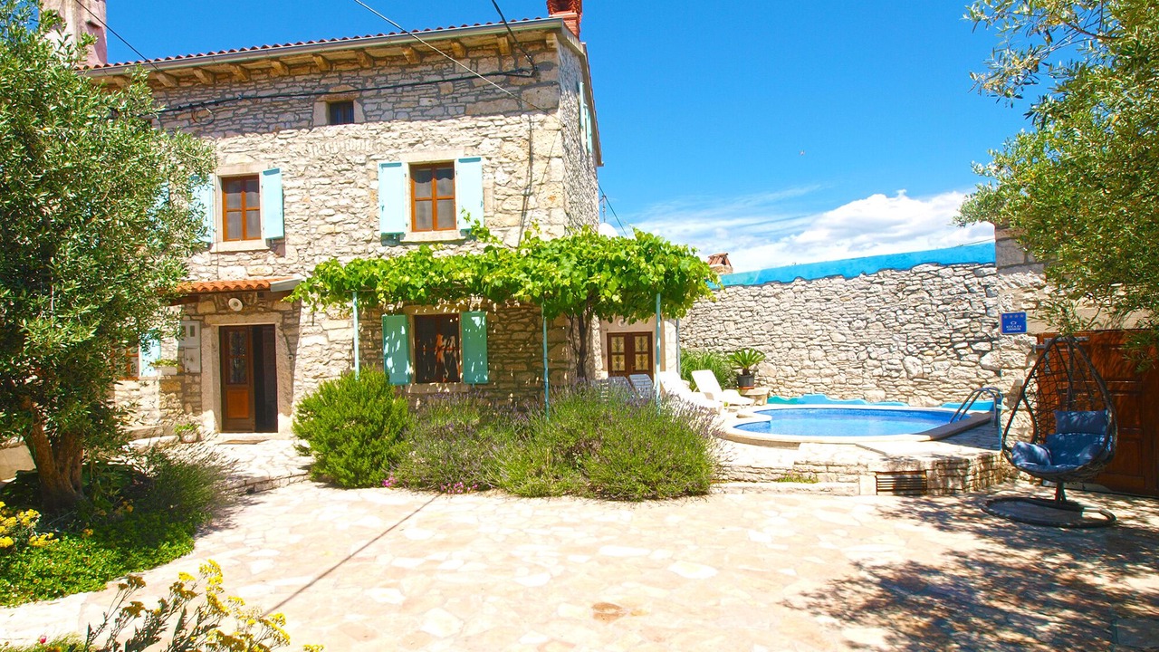 Photo of Outdoor in Orihi