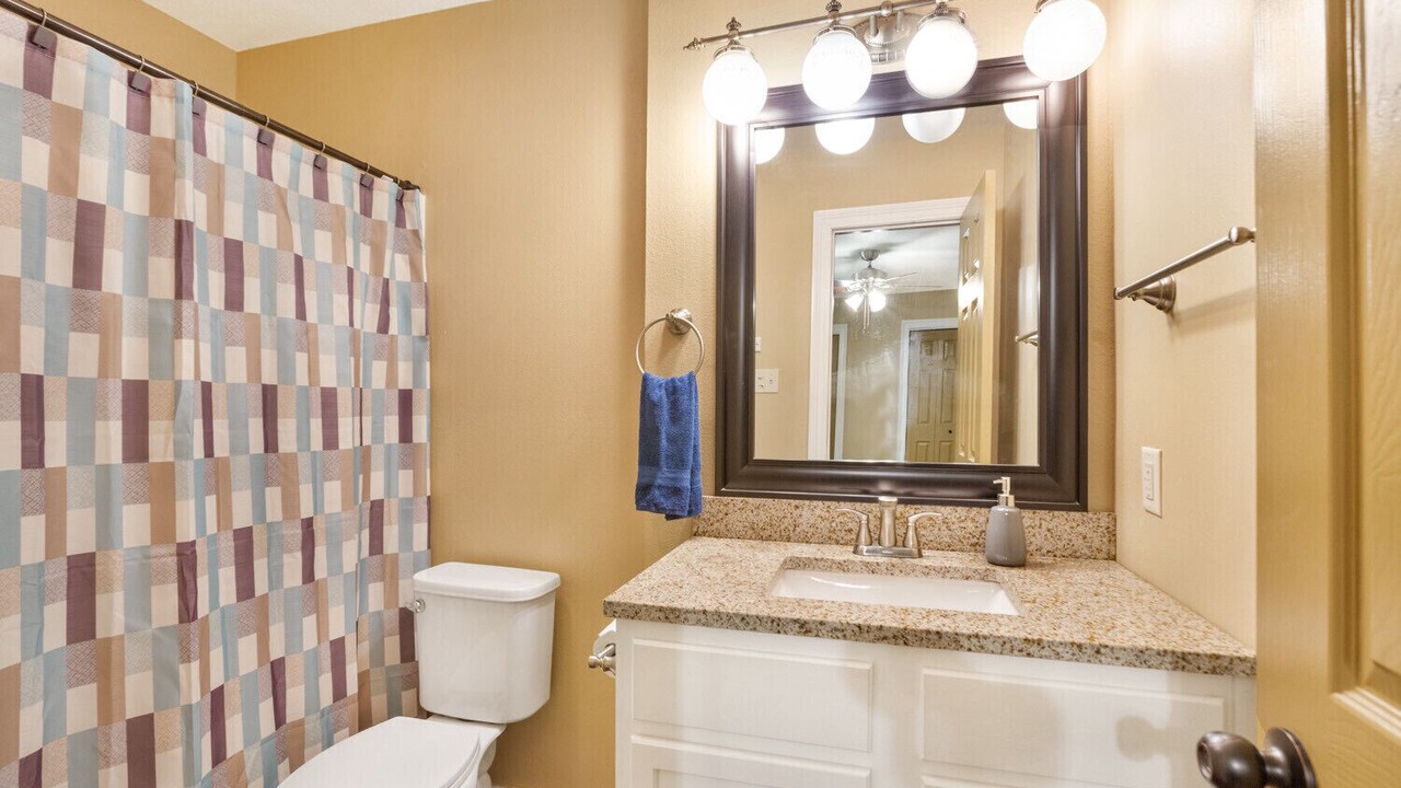 Photo of Bathroom in Broadmoor