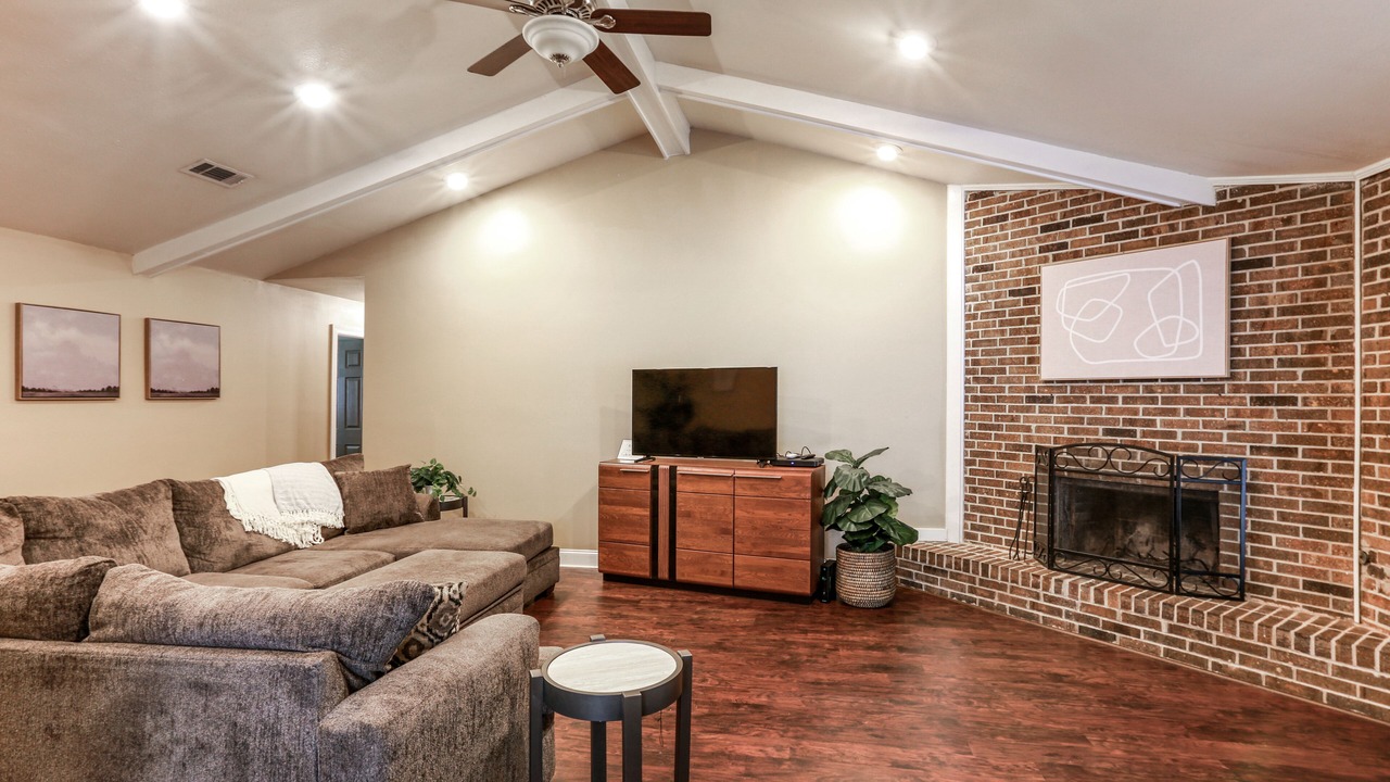 Photo of Bedroom in Broadmoor