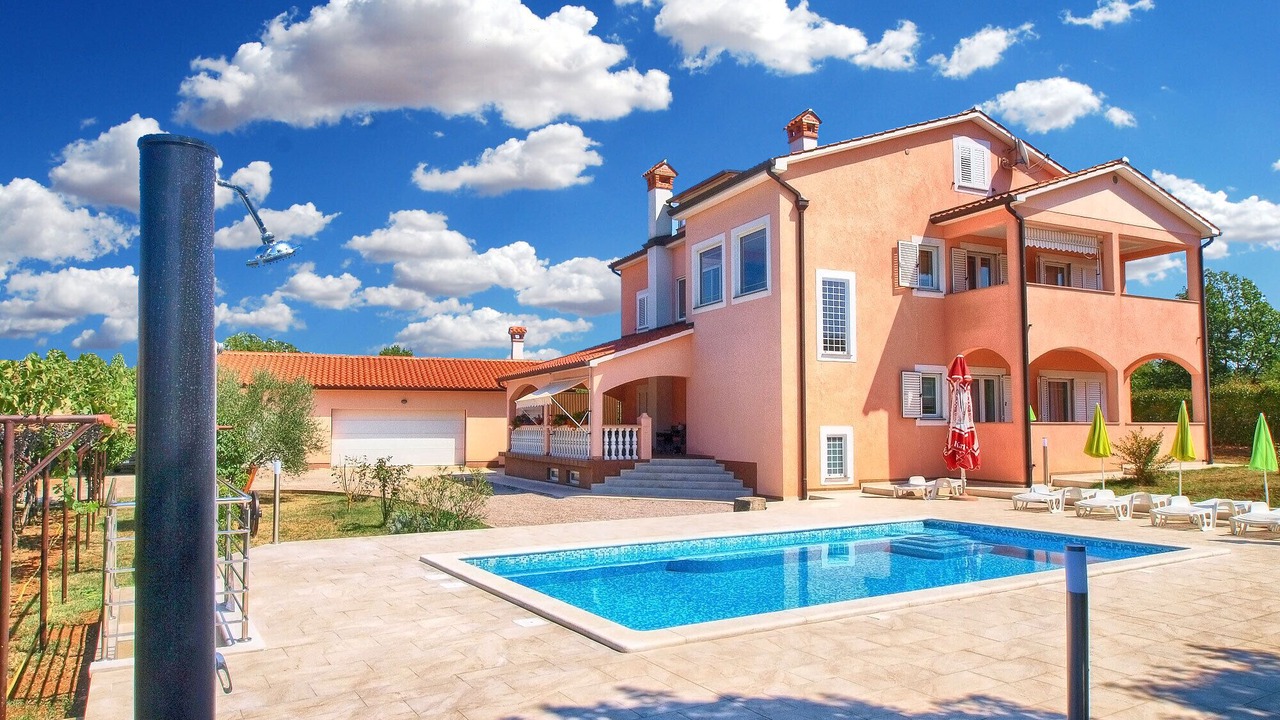 Photo of Outdoor in Kapelica