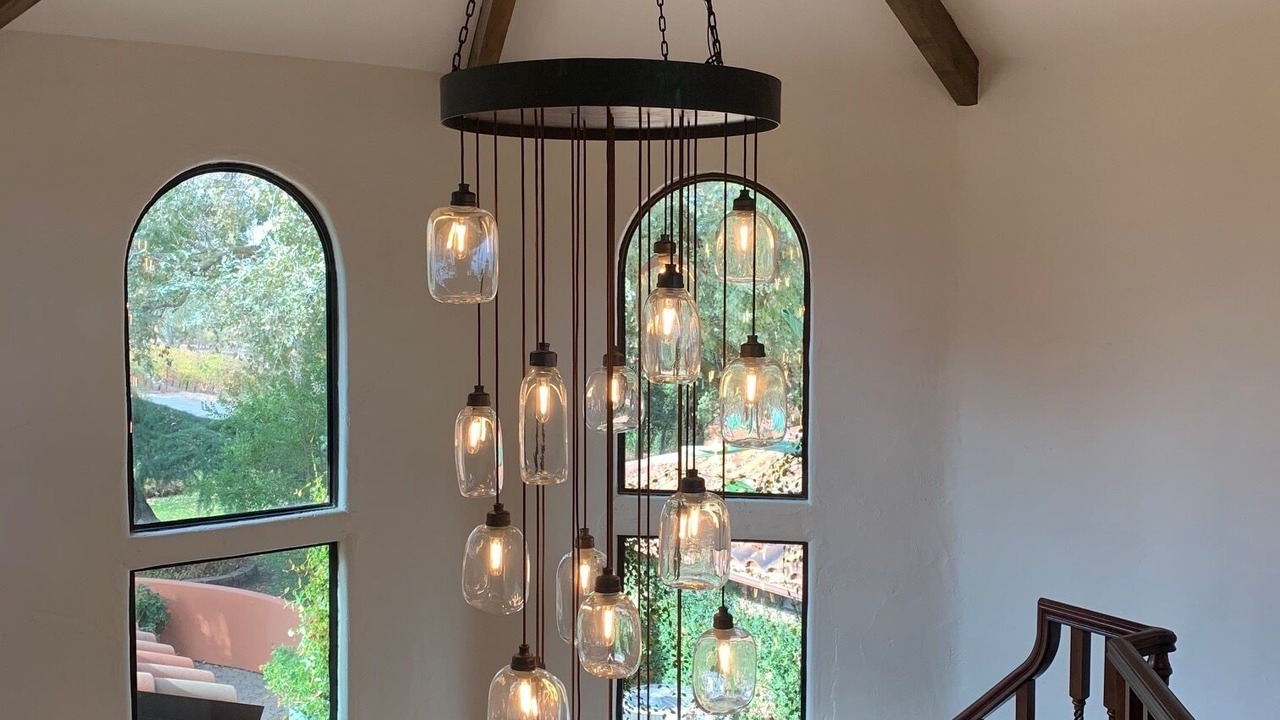 Photo of Others in Victor