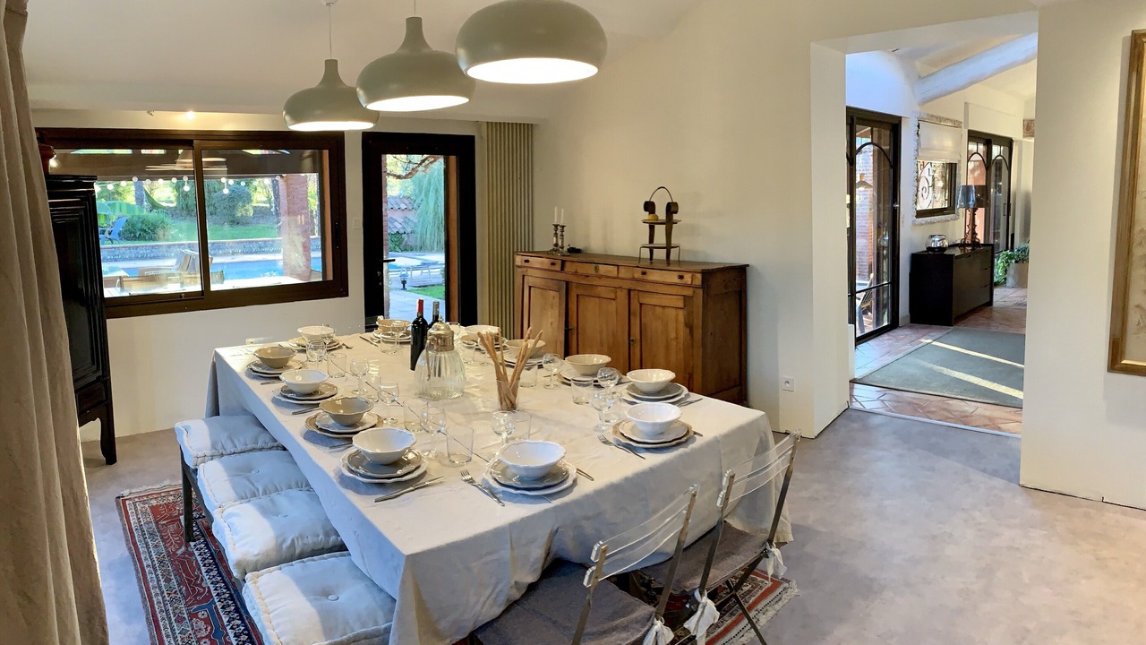 Photo of Others in Pin-Balma