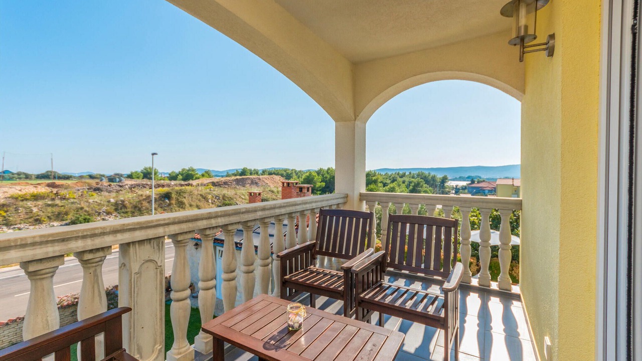 Photo of Patio Balcony in Turanj
