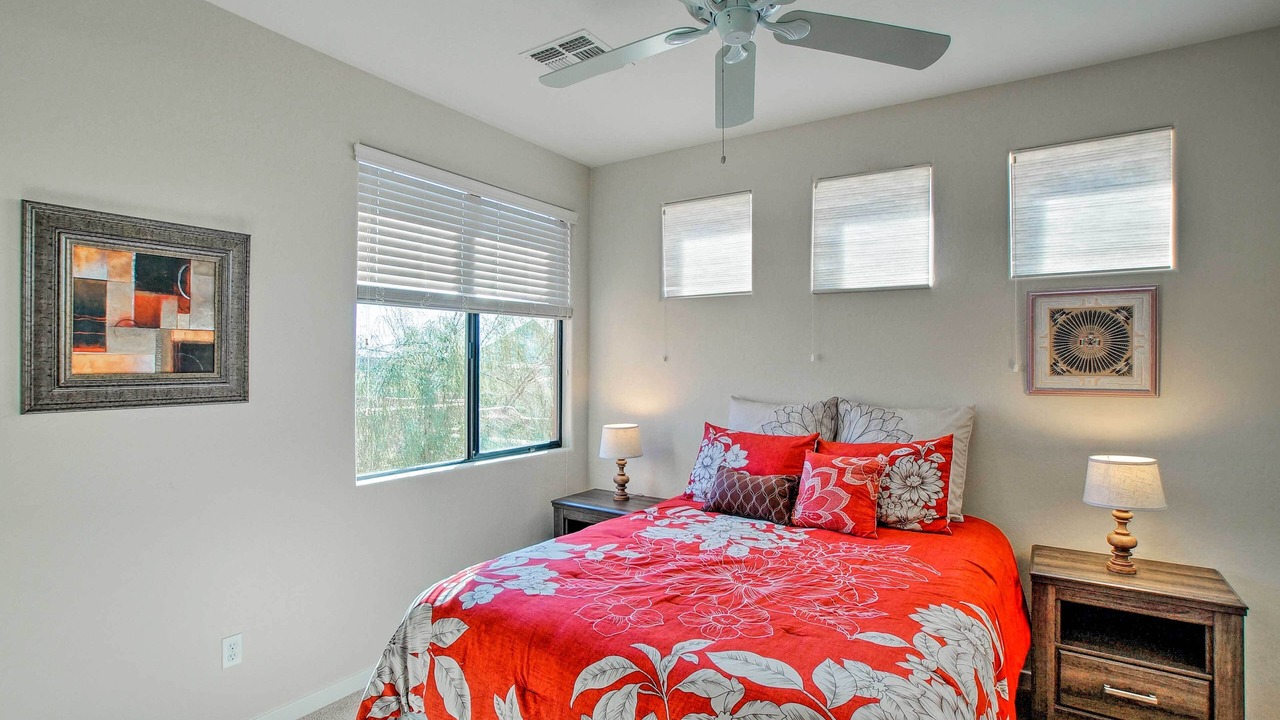 Photo of Bedroom in Mirage Mountain