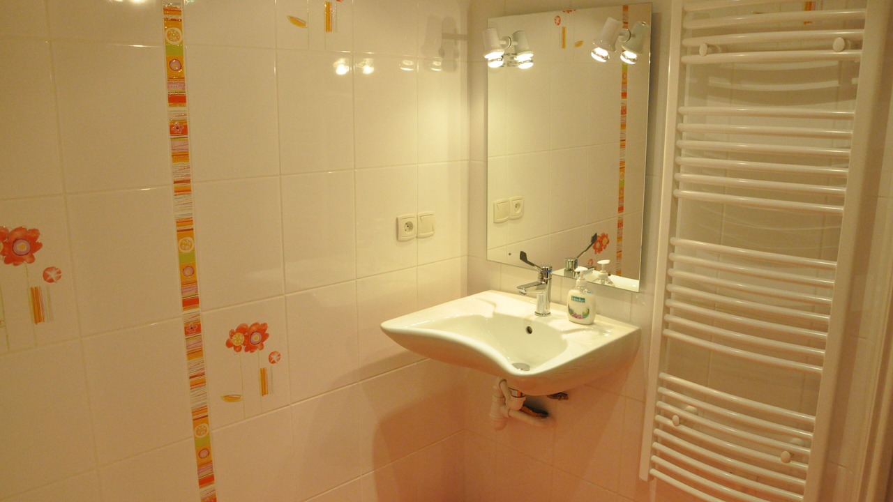 Photo of Bathroom in Queige