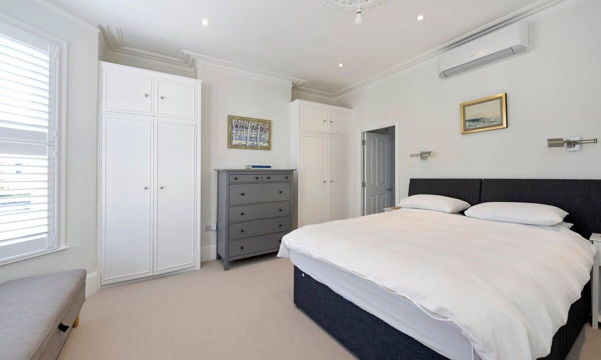 Photo of Bedroom in Northcote