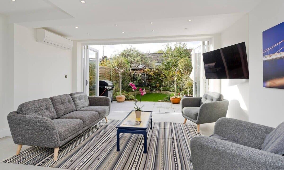 Photo of Others in Northcote