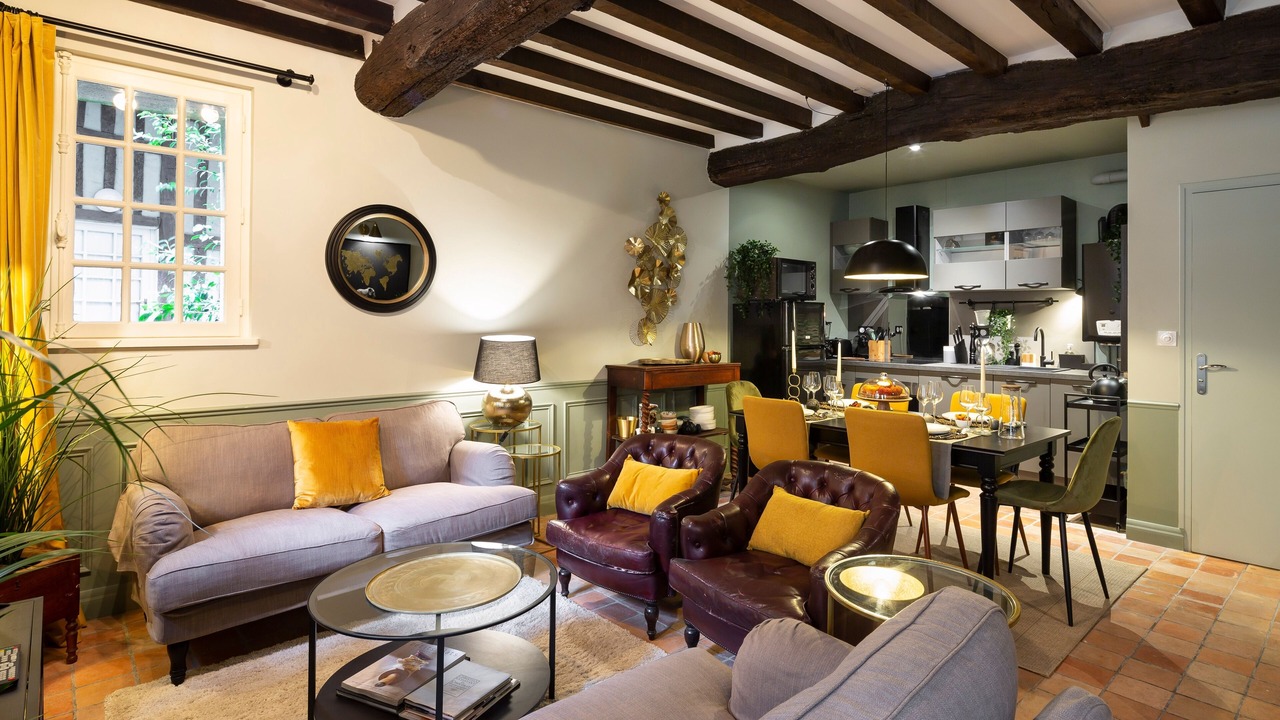 Photo of Livingroom in Centre