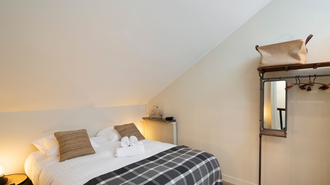 Photo of Bedroom in Centre
