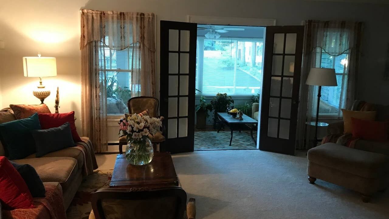 Photo of Livingroom in Rochester