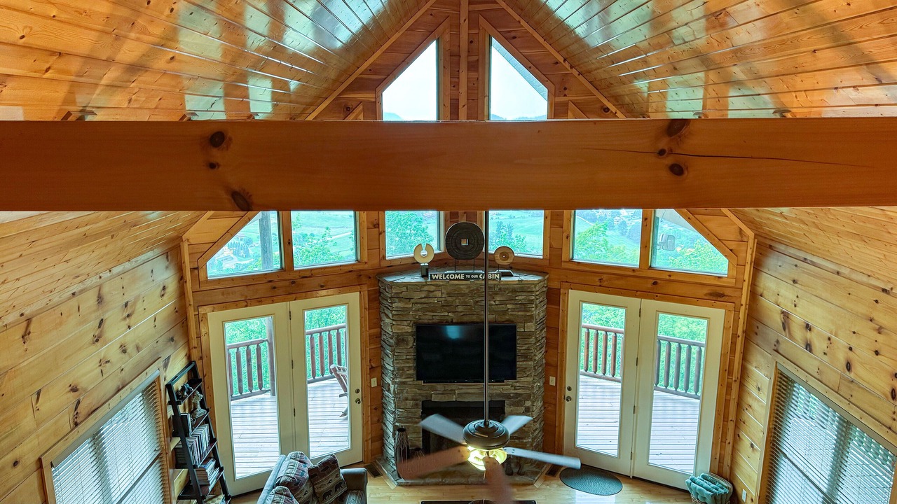 Photo of Livingroom in Wears Valley