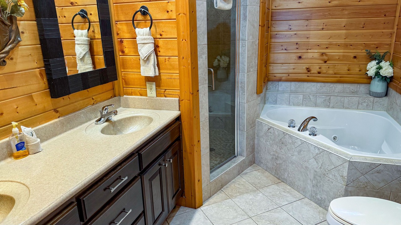 Photo of Bathroom in Wears Valley