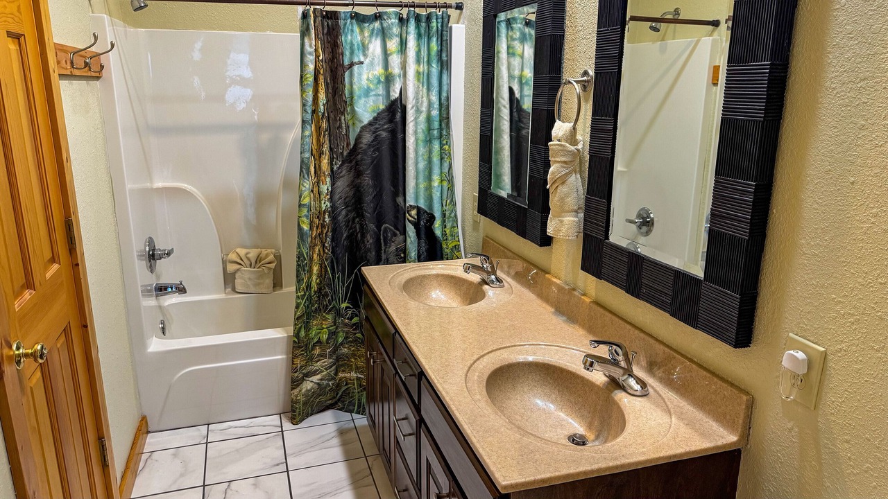 Photo of Bathroom in Wears Valley