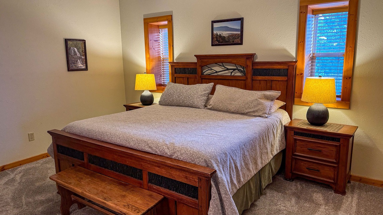 Photo of Bedroom in Wears Valley
