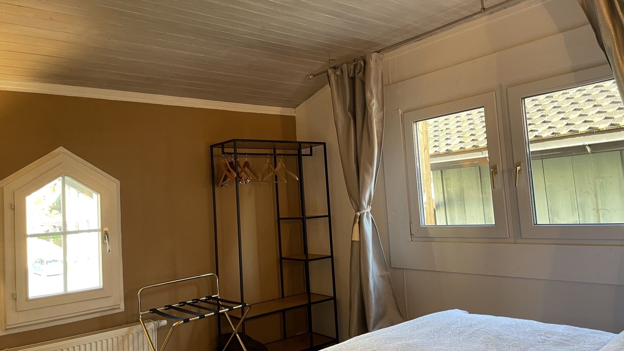 Photo of Bedroom in Oberhofen am Thunersee