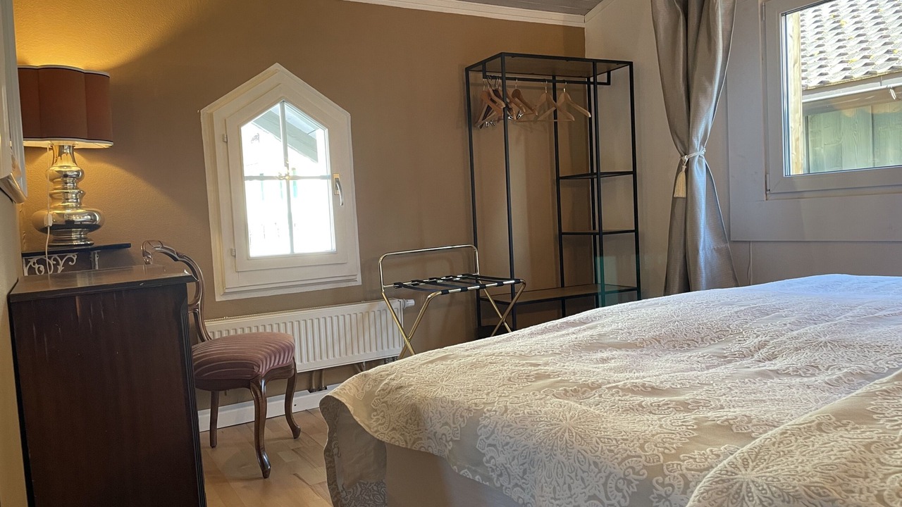 Photo of Bedroom in Oberhofen am Thunersee