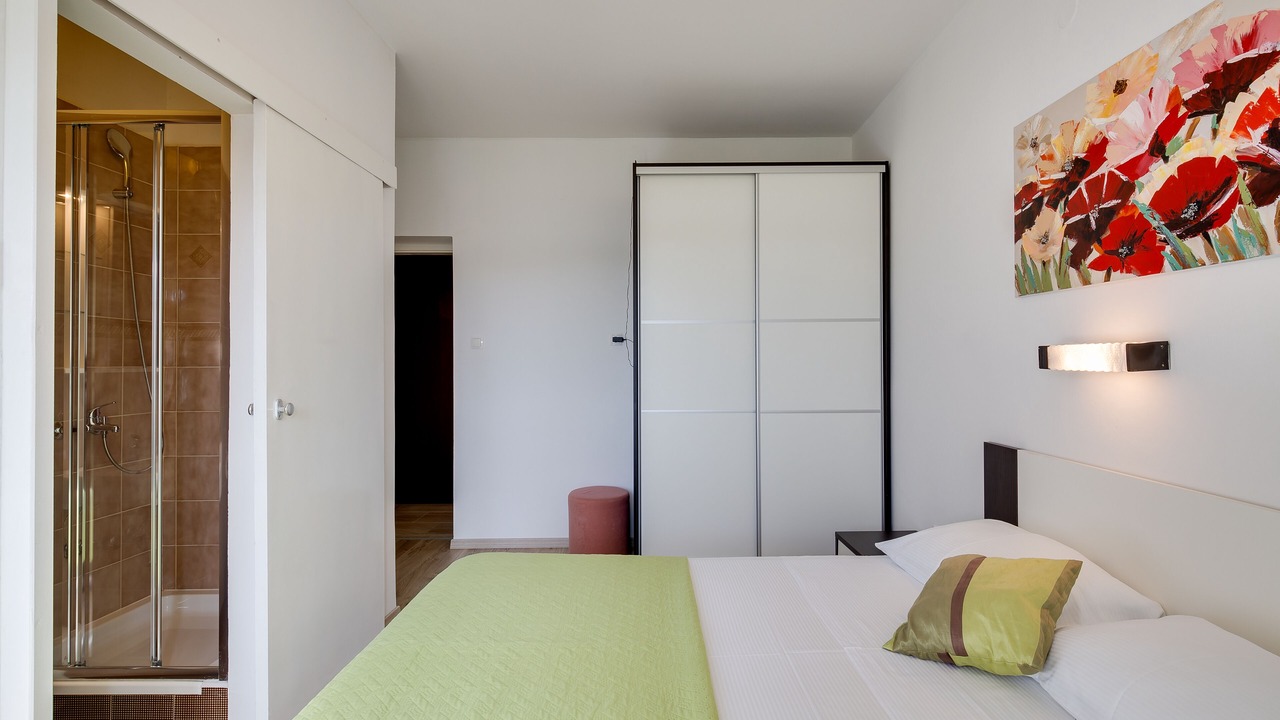 Photo of Bedroom in Palit