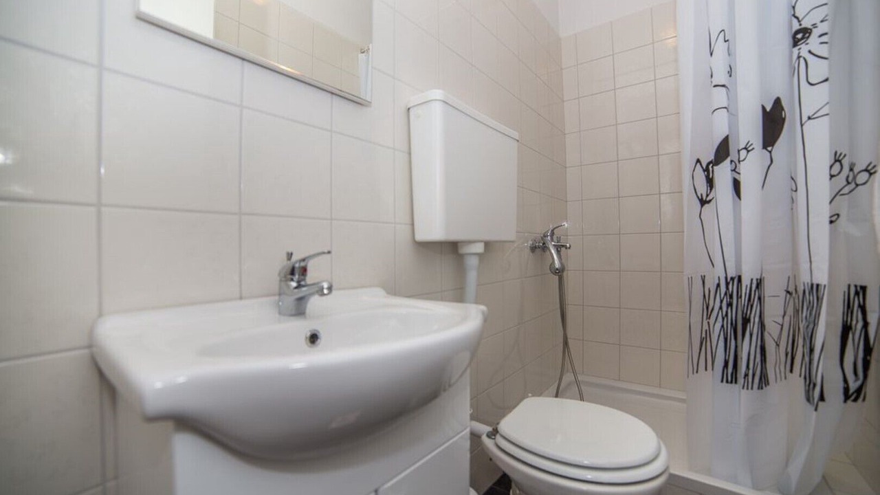 Photo of Bathroom in Palit