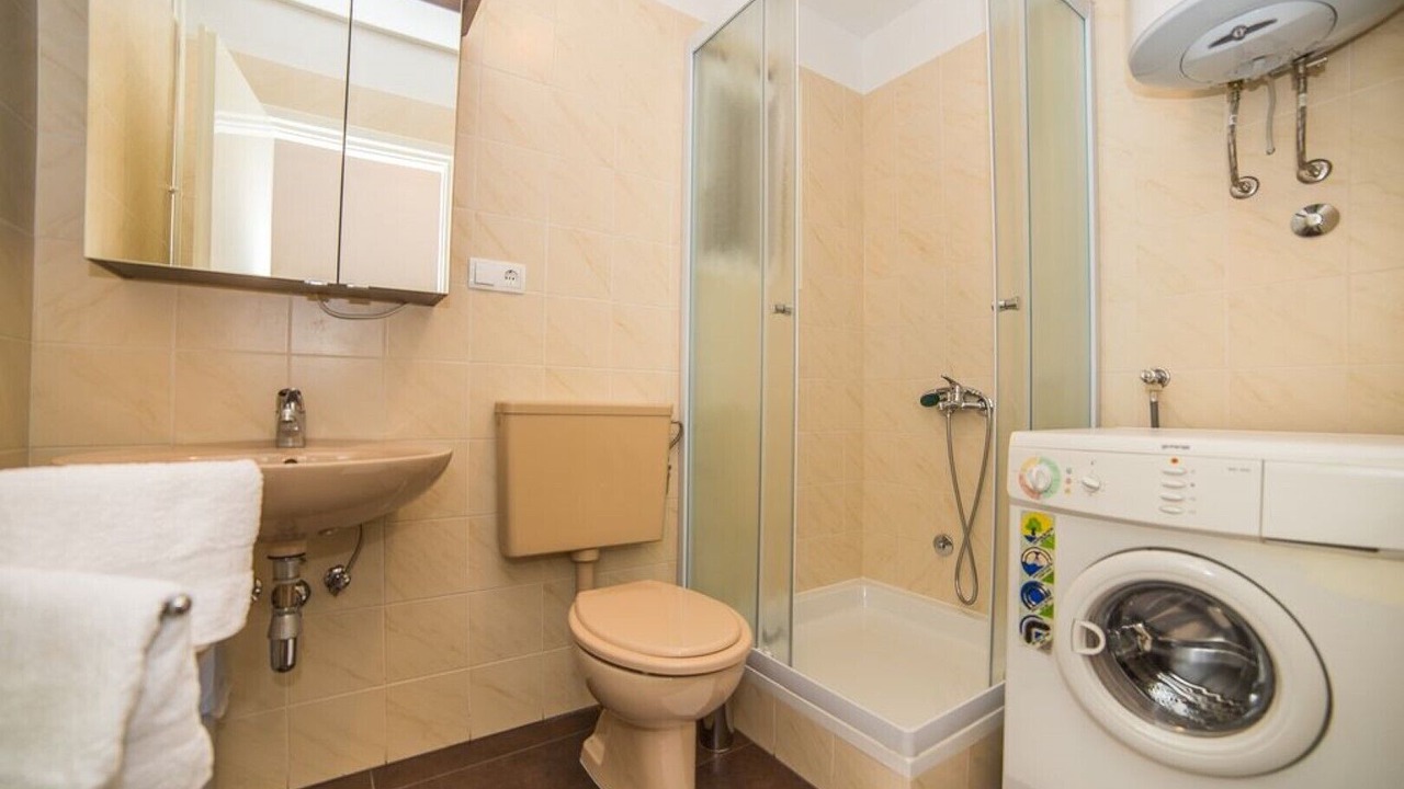 Photo of Bathroom in Palit