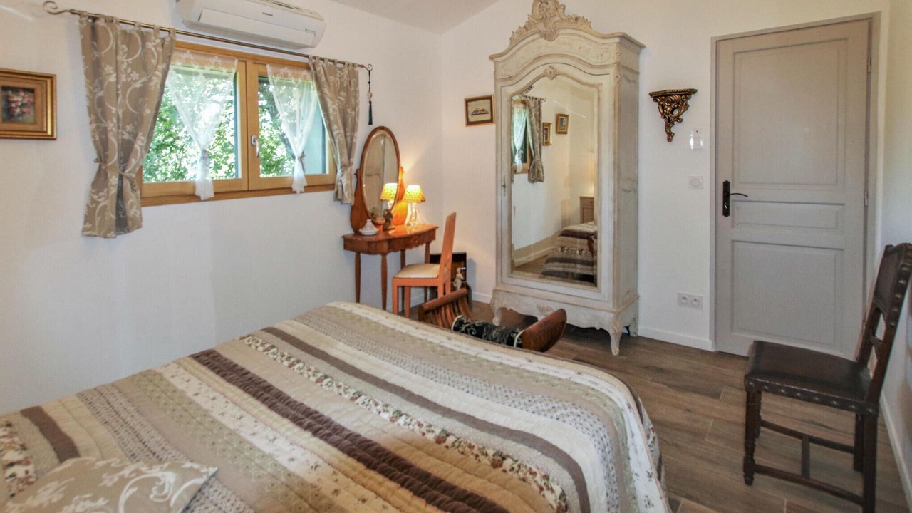 Photo of Others in Saignon