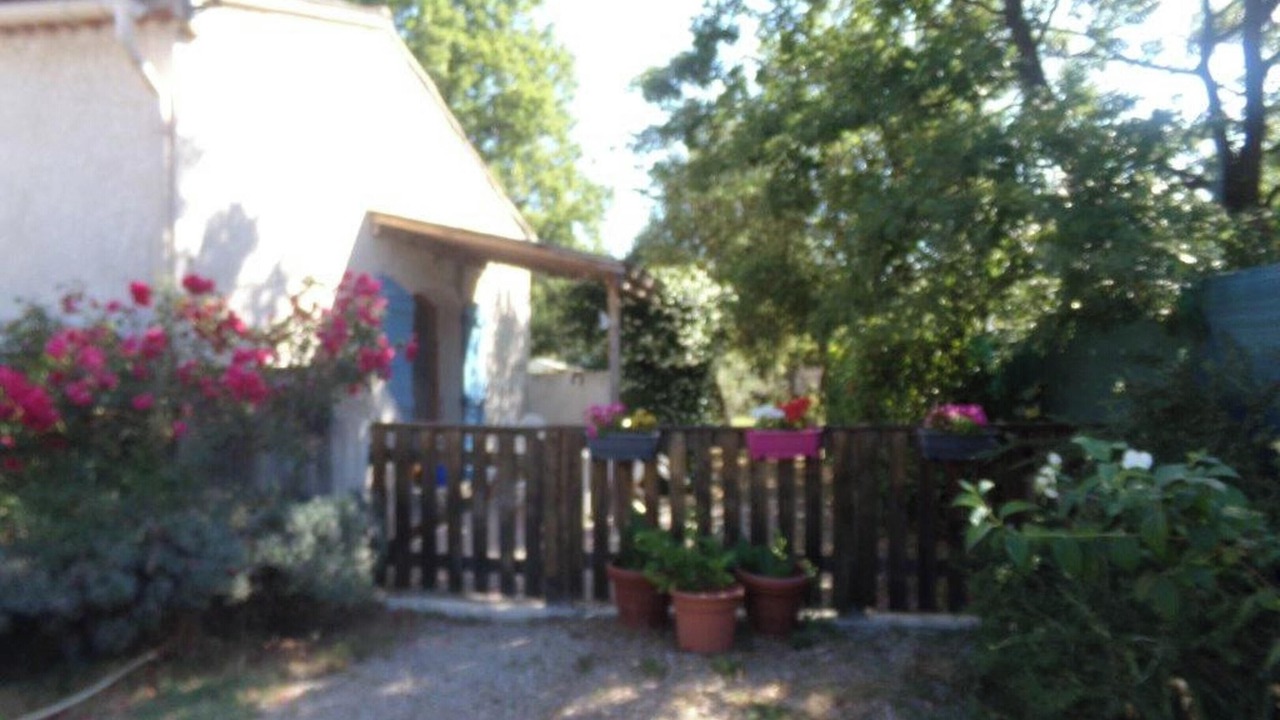 Photo of Others in Le Luc