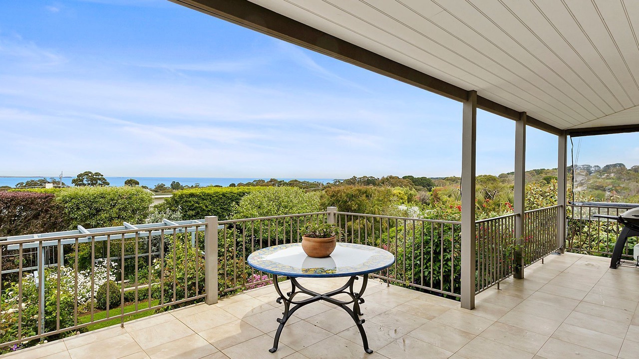 Photo of Patio Balcony in Shoreham