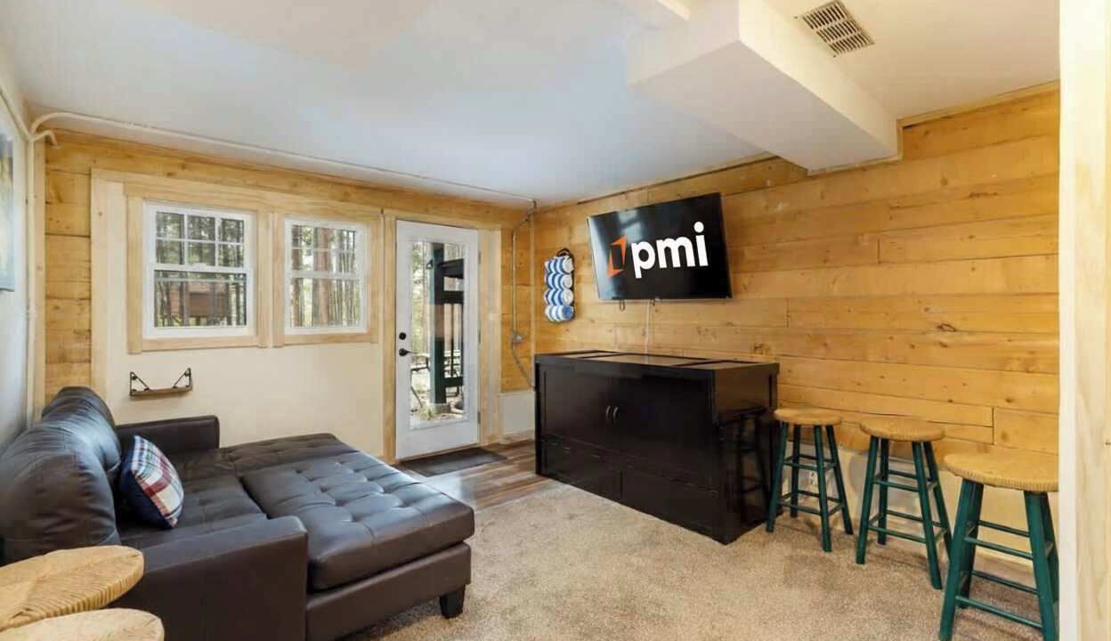 Photo of Livingroom in Breckenridge