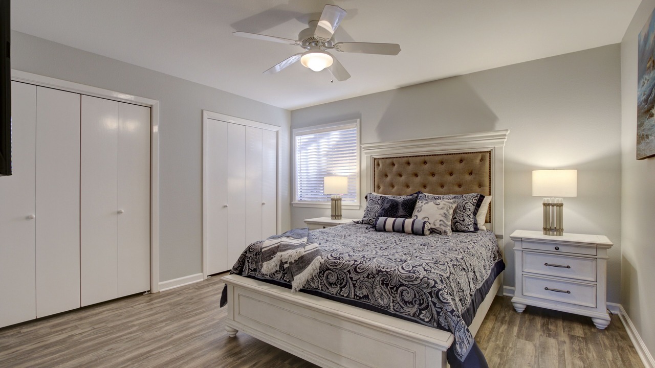 Photo of Bedroom in Lake Hamilton