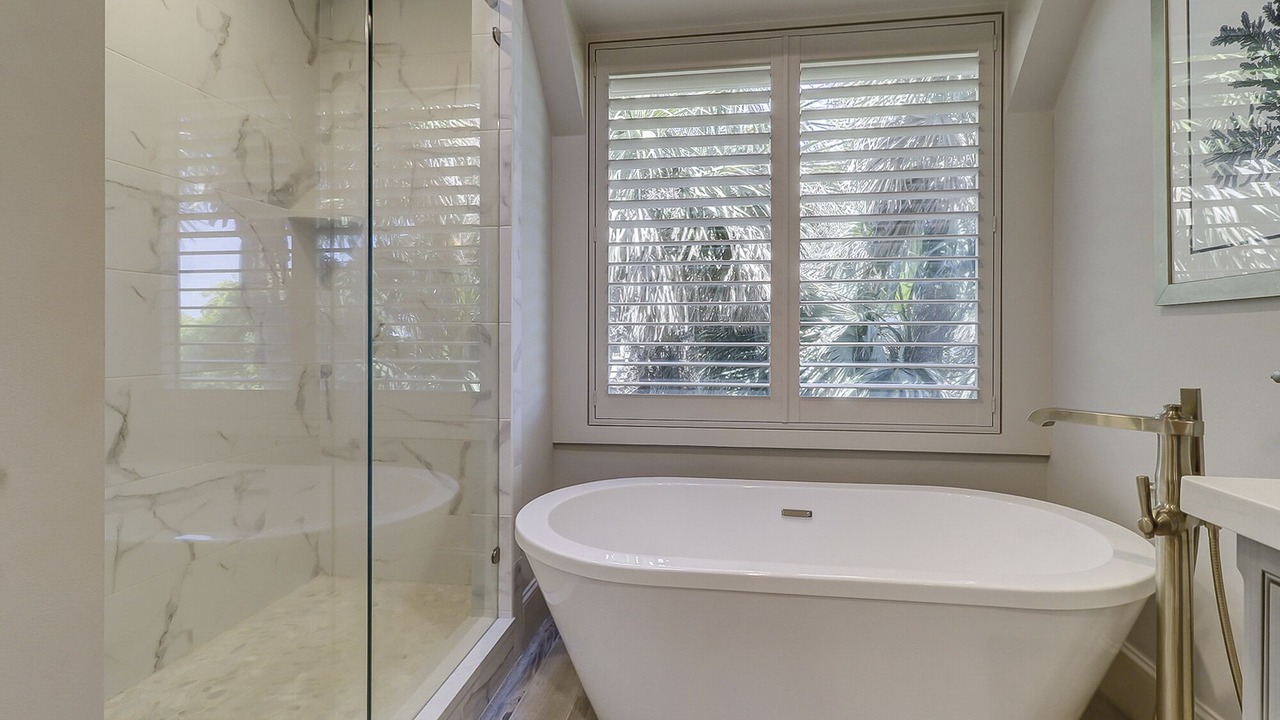 Photo of Bathroom in Oceanside