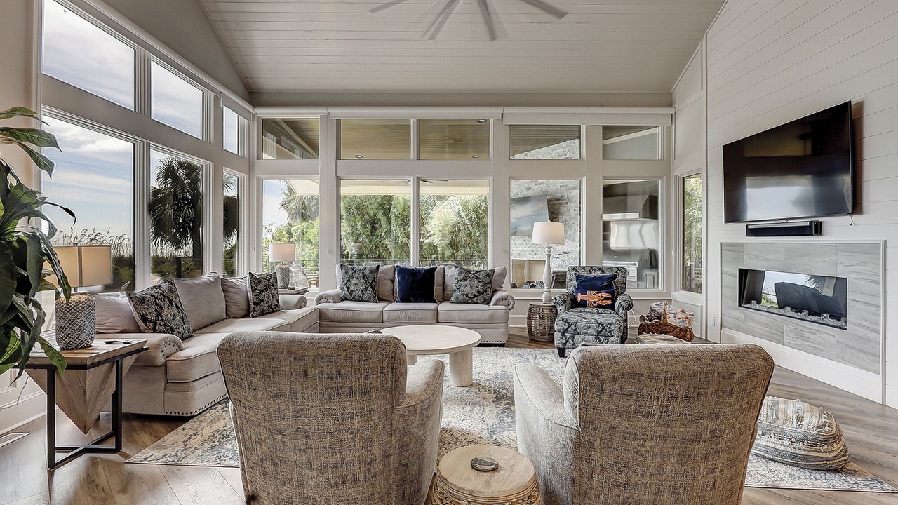 Photo of Livingroom in Oceanside