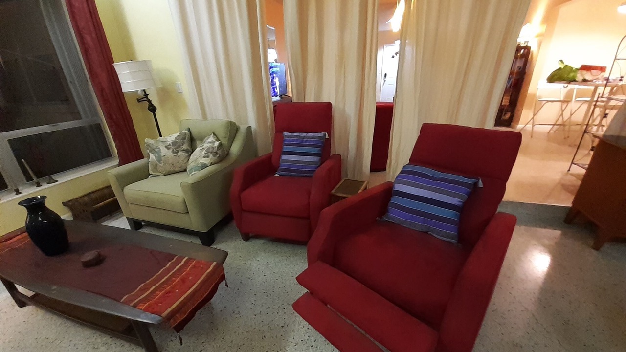 Photo of Livingroom in Lake Worth Corridor