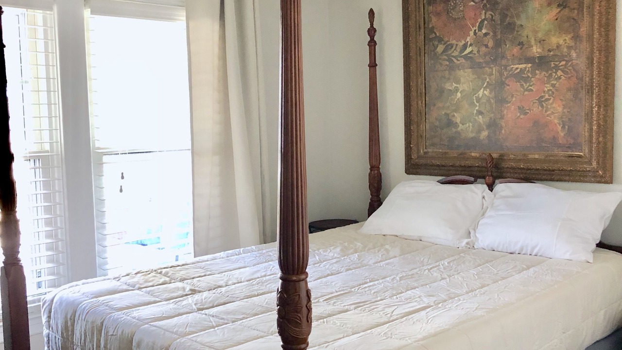 Photo of Bedroom in Audubon