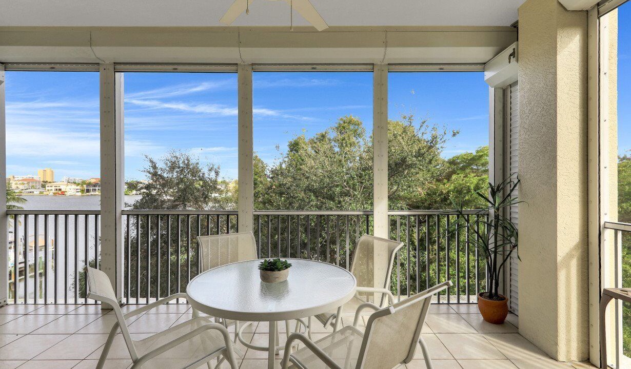 Photo of Outdoor in Vanderbilt Beach