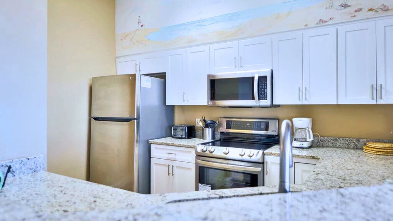 Photo of Others in Avalon Beach Estates