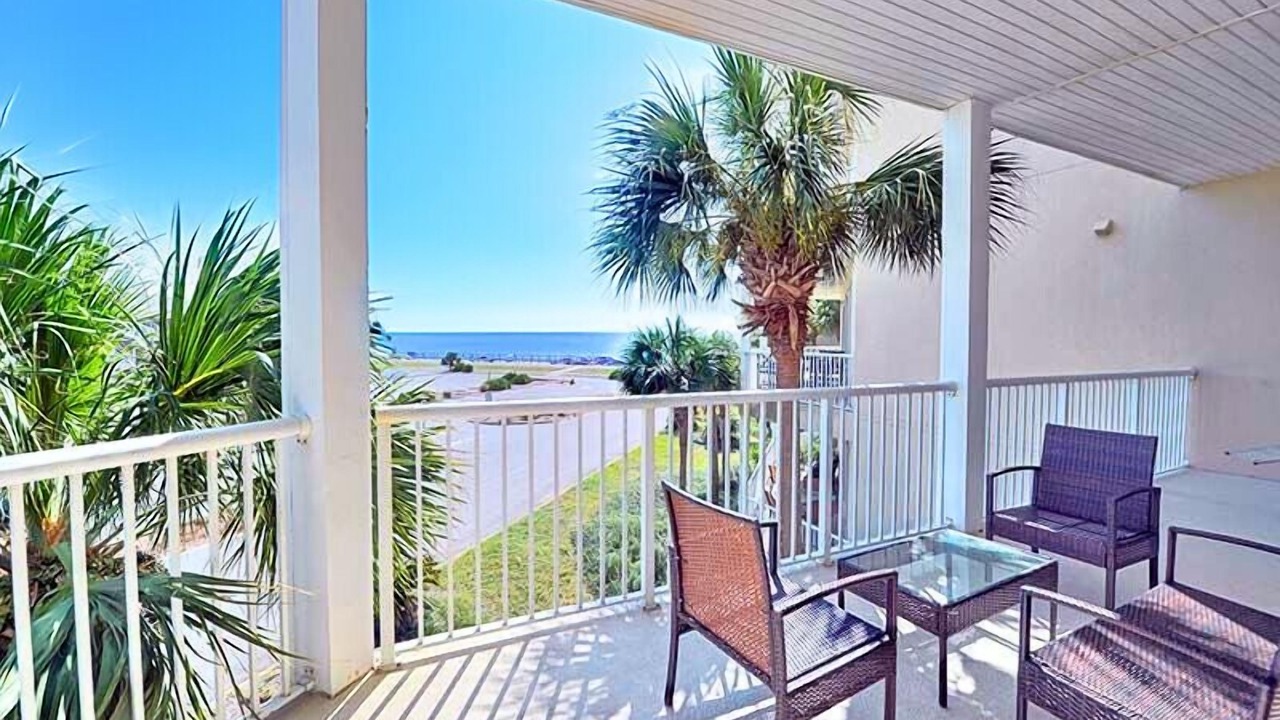 Photo of Outdoor in Avalon Beach Estates