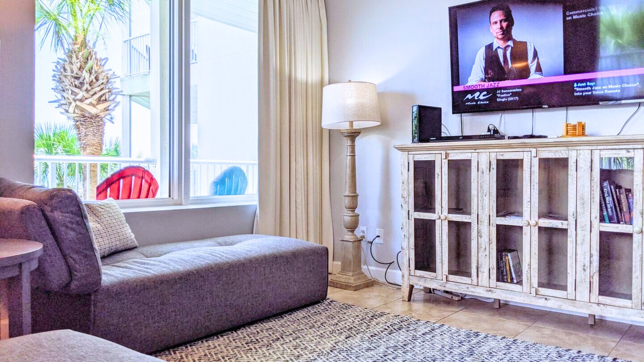 Photo of Patio Balcony in Avalon Beach Estates