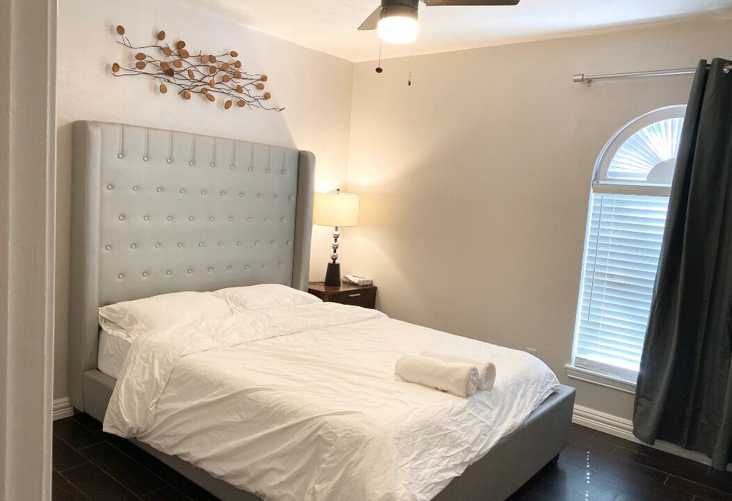 Photo of Bedroom in Garland
