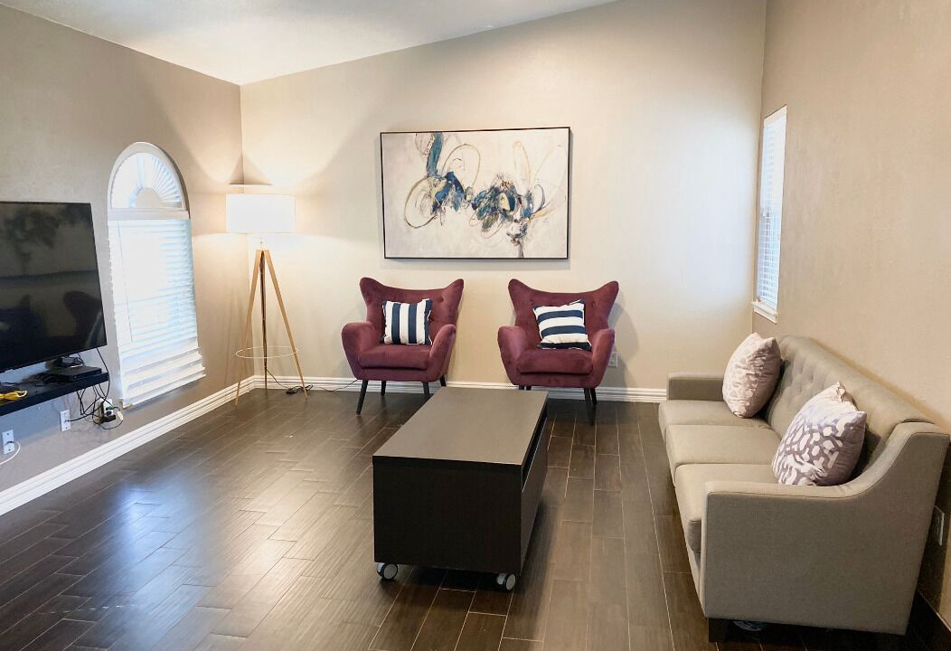 Photo of Livingroom in Garland