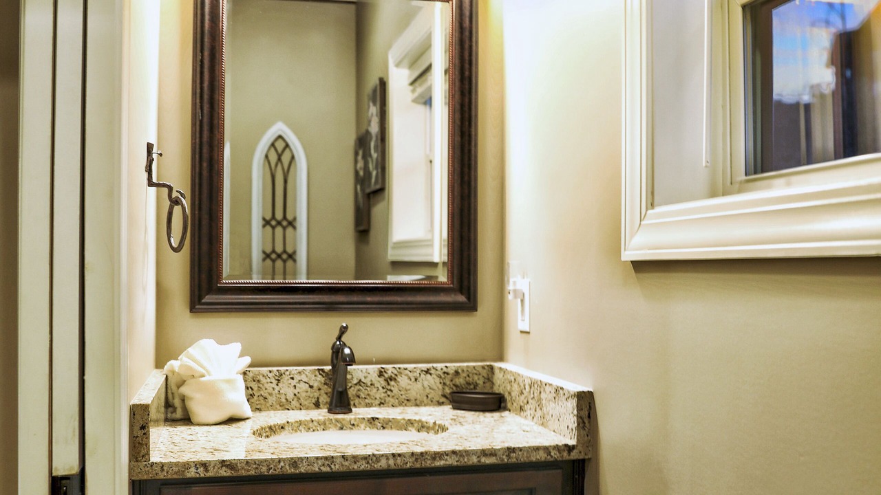 Photo of Bathroom in Chalet Village North