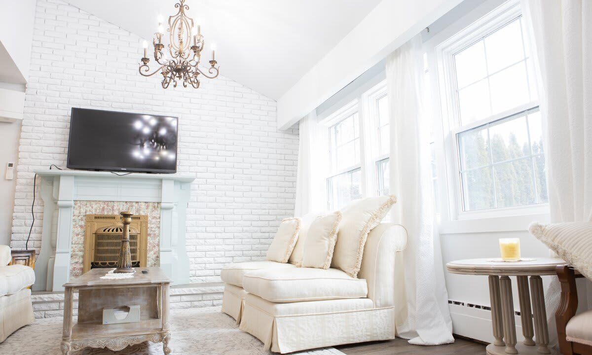 Photo of Livingroom in Burlington