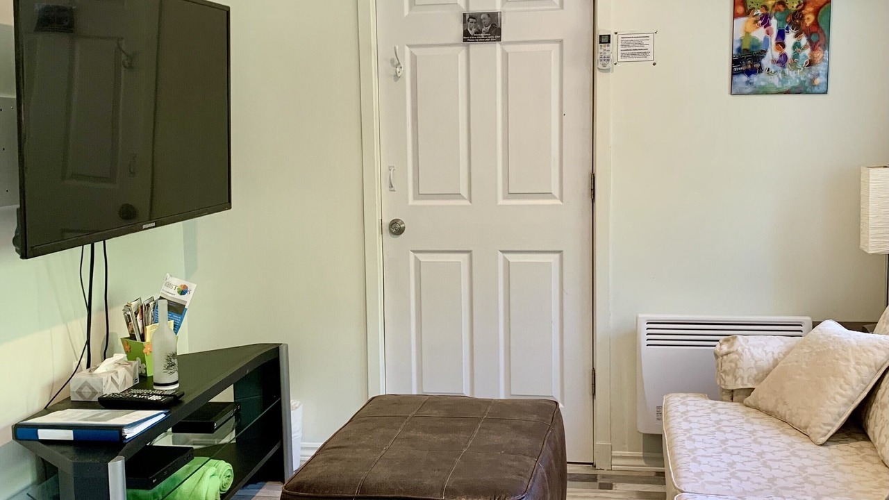 Photo of Livingroom in Tingwick