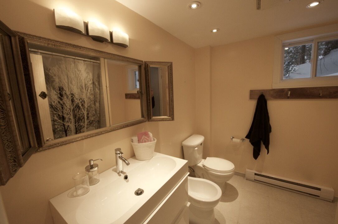 Photo of Bathroom in Val Morin