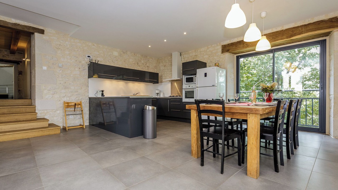 Photo of Kitchen in Castelnau-Montratier-Sainte-Alauzie