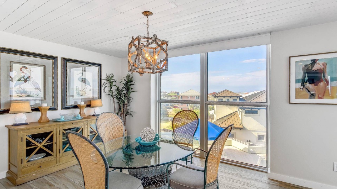 Photo of Bedroom in Pensacola Beach