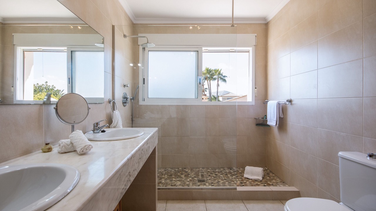 Photo of Bathroom in Costa Nova