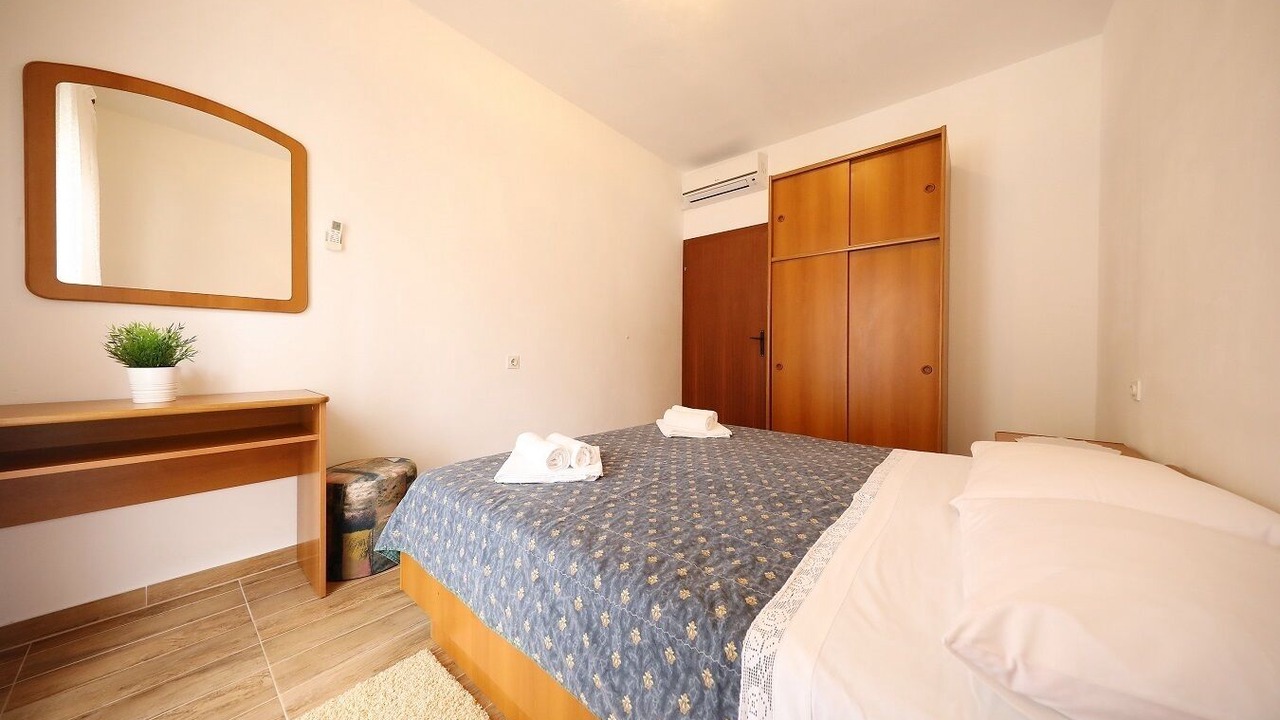 Photo of Bedroom in Mali Iz